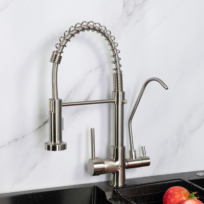 Трехсторонний умный Faucet кухни 2,2 GPM 80 PSI черноты и цвета никеля